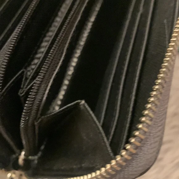 🌹VINTAGE Rebecca Minkoff • Beautiful Gray Quilted Leather Large Zip Wallet - Picture 11 of 16